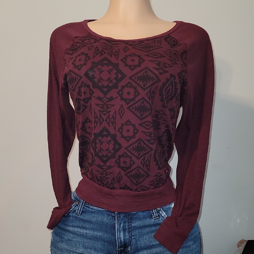 PINK Victoria's Secret Maroon Geometric Long Sleeve Top